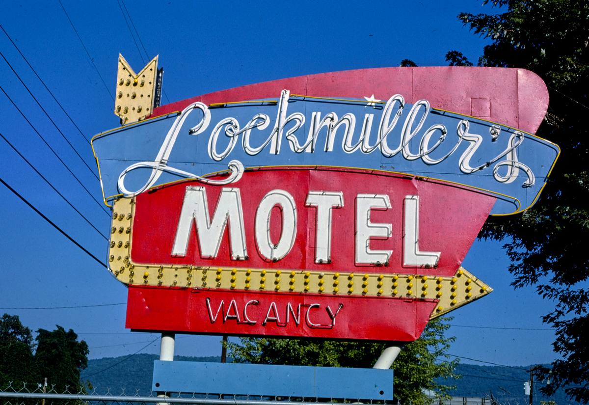 Historic Photo : 1986 Lockmiller's Motel sign, Chattanooga, Tennessee | Margolies | Roadside America Collection | Vintage Wall Art :