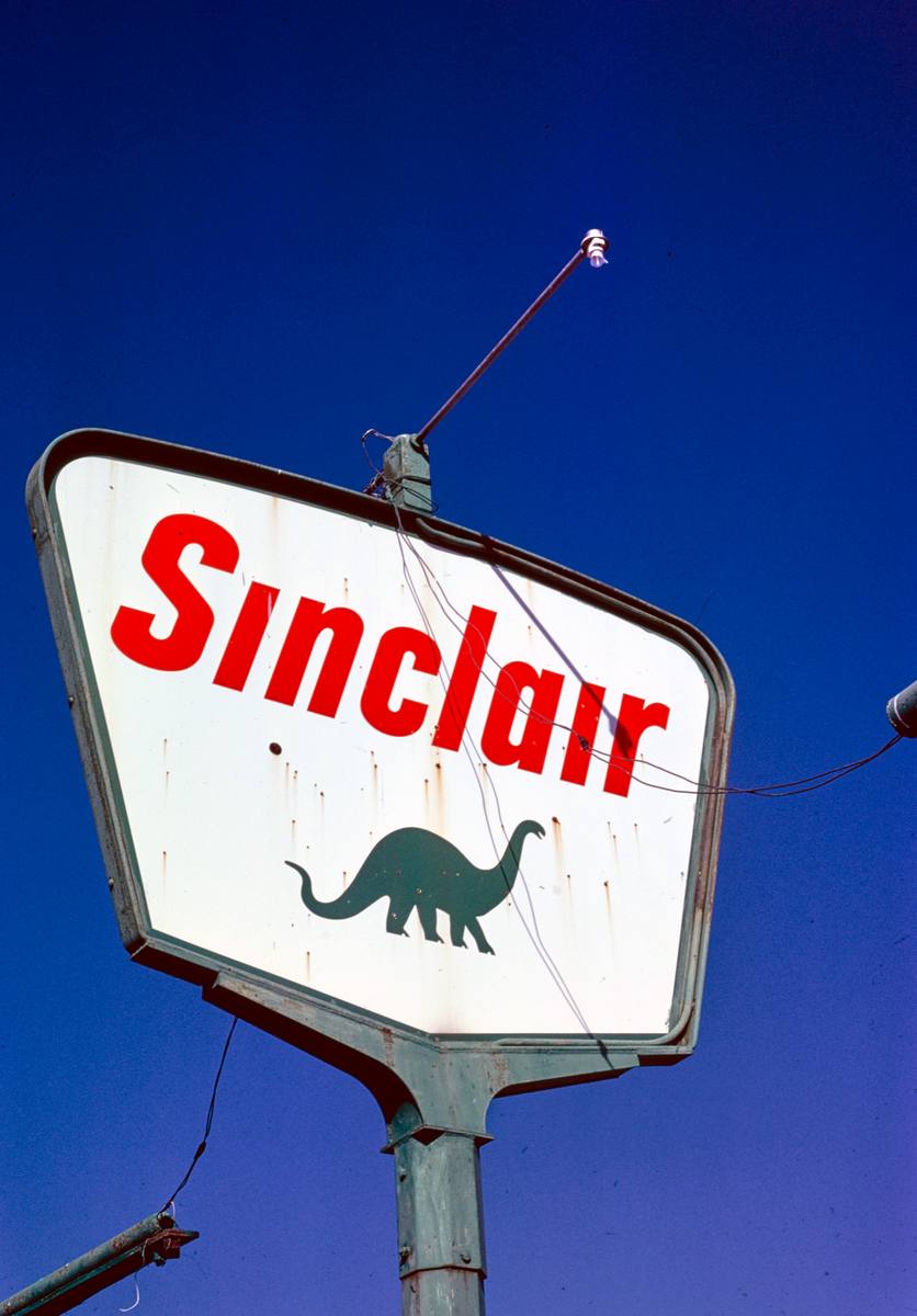 Historic Photo : 1979 Sinclair Gas sign, Rt. 2, Lake Arthur, New Mexico | Margolies | Roadside America Collection | Vintage Wall Art :