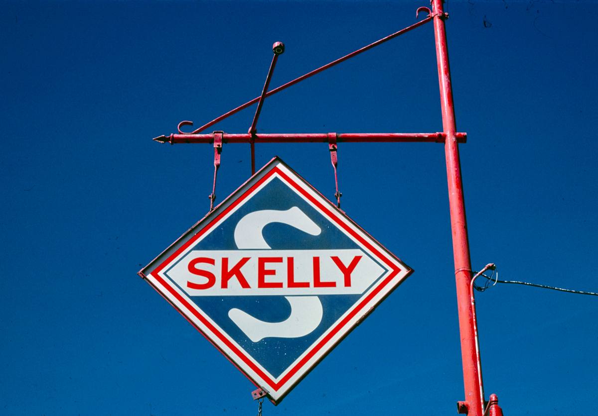 Historic Photo : 1980 Skelly Gas sign, Florence, Colorado | Margolies | Roadside America Collection | Vintage Wall Art :