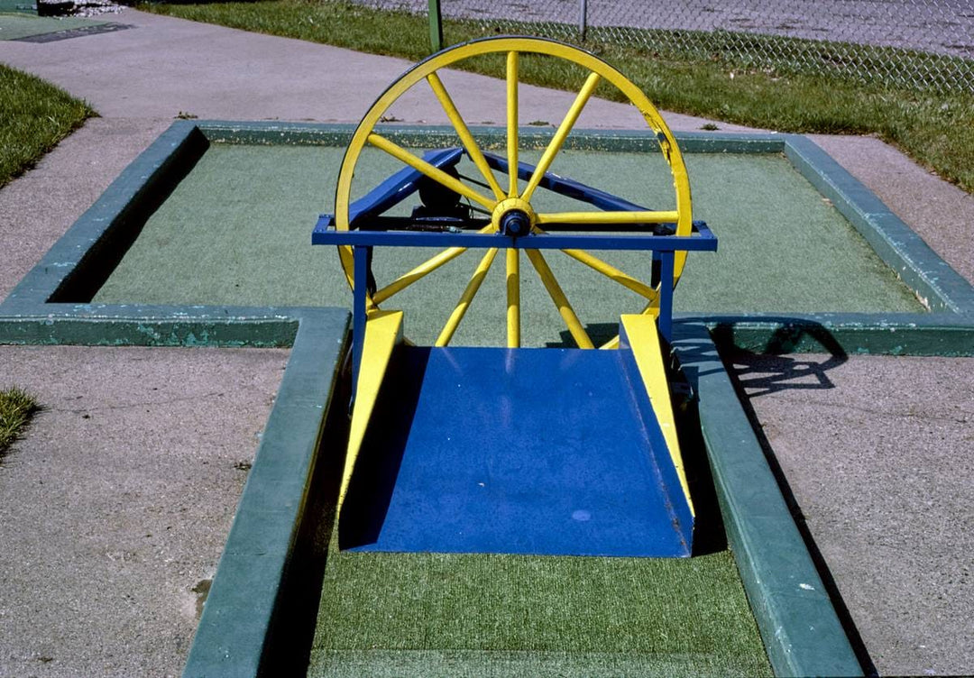 Historic Photo : 1986 Wheel hole, Royal Oak miniature golf, Royal Oak, Michigan | Margolies | Roadside America Collection | Vintage Wall Art :