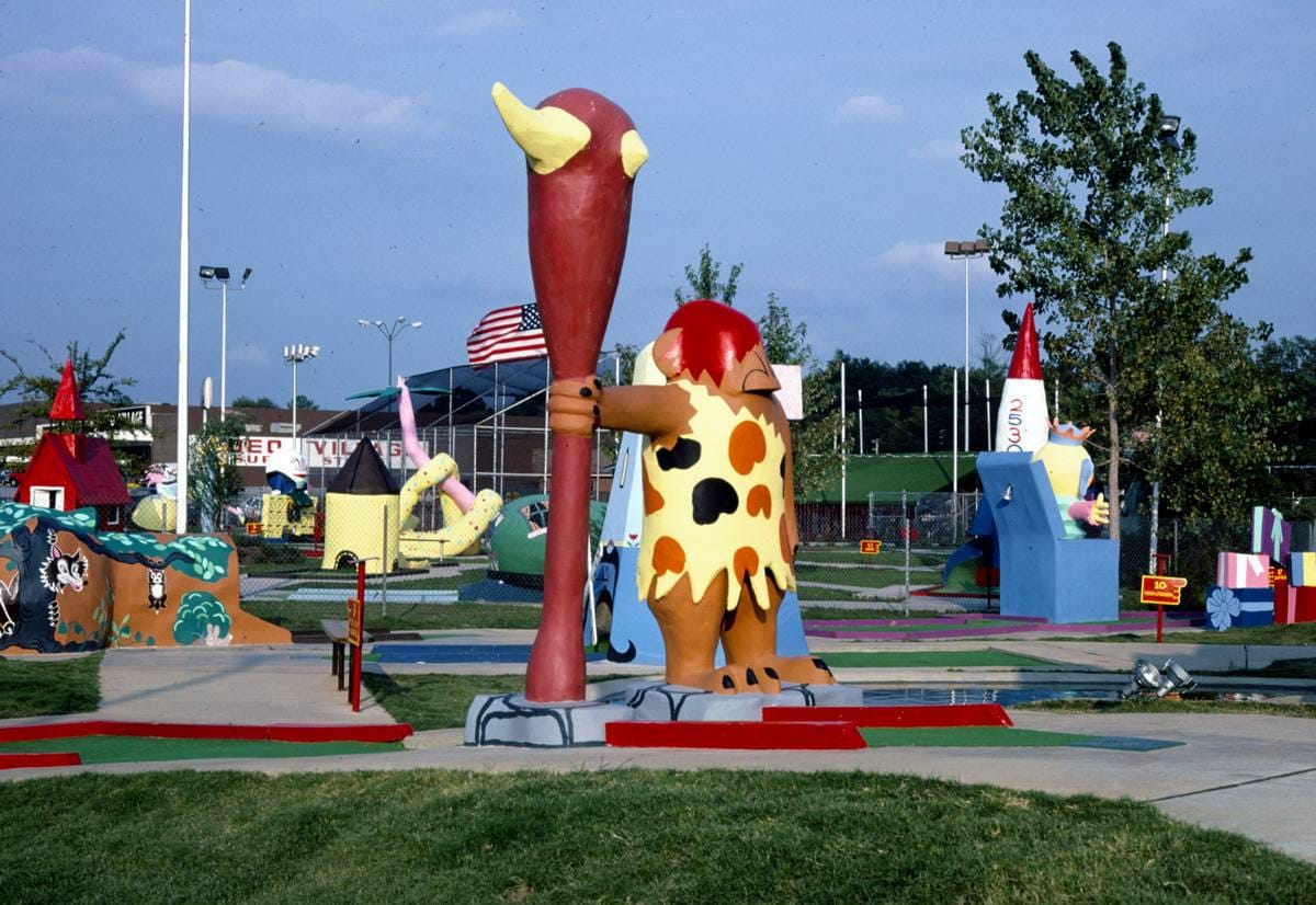 Historic Photo : 1986 Caveman hole, Sir Goony Golf, Chattanooga, Tennessee | Margolies | Roadside America Collection | Vintage Wall Art :