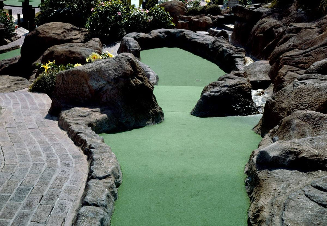 Historic Photo : 1985 Hole, Treasure Island Golf, Myrtle Beach, South Carolina | Margolies | Roadside America Collection | Vintage Wall Art :