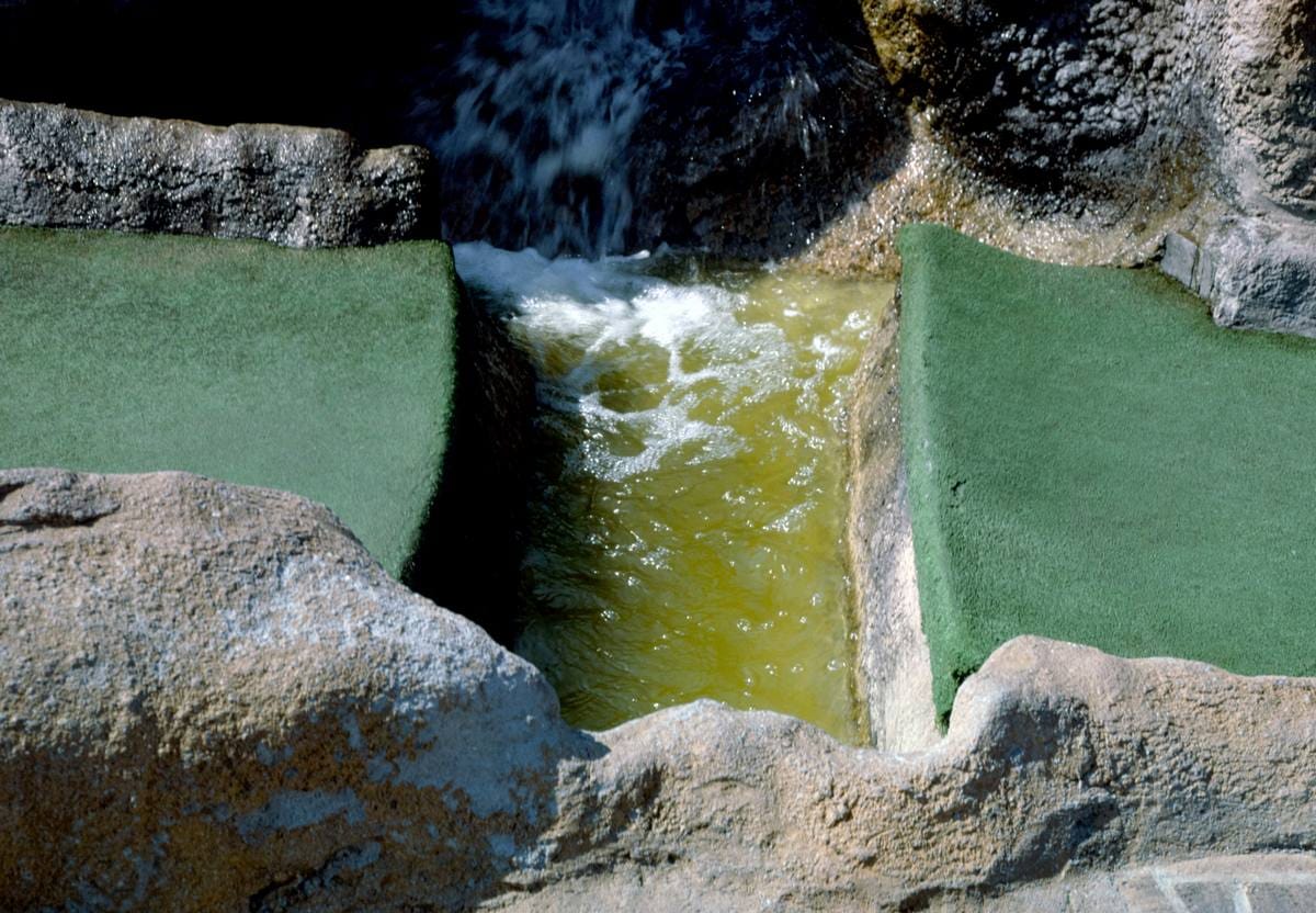 Historic Photo : 1985 Water hazard, Treasure Island Golf, Myrtle Beach, South Carolina | Margolies | Roadside America Collection | Vintage Wall Art :