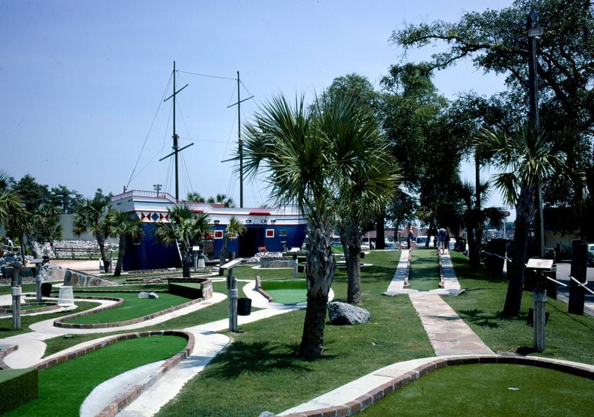 Historic Photo : 1979 Ship (overall), Cap'n Cain Golf I, Myrtle Beach, South Carolina | Margolies | Roadside America Collection | Vintage Wall Art :