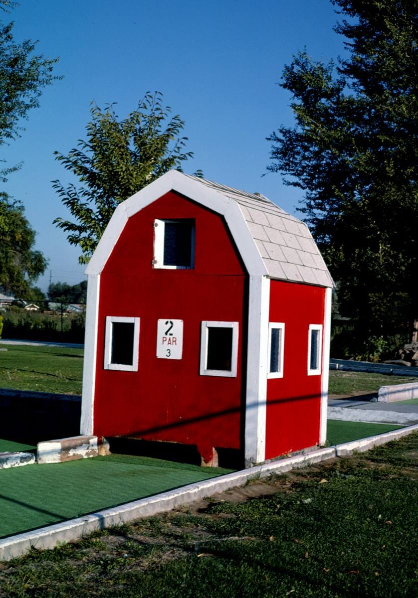 Historic Photo : 1987 Barn, Dean and Jo's mini golf, Yakima, Washington | Margolies | Roadside America Collection | Vintage Wall Art :