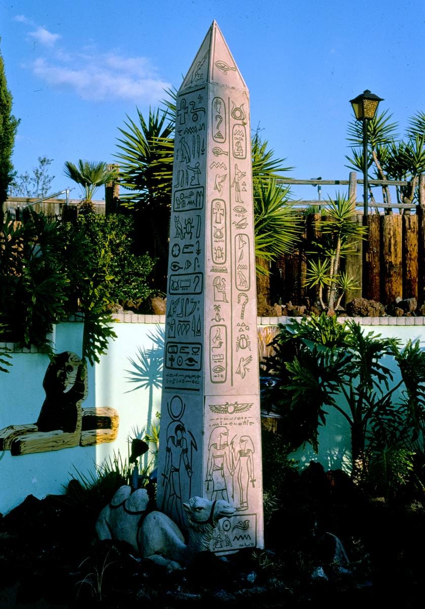 Historic Photo : 1985 Obelisk, Storybook Land Golf, Clairmont Mesa Boulevard, San Diego, California | Margolies | Roadside America Collection | Vintage Wall Art :