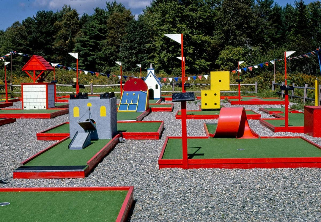 Historic Photo : 1984 Overall 2, Hole in One mini golf, Route 1, Waldoboro, Maine | Margolies | Roadside America Collection | Vintage Wall Art :