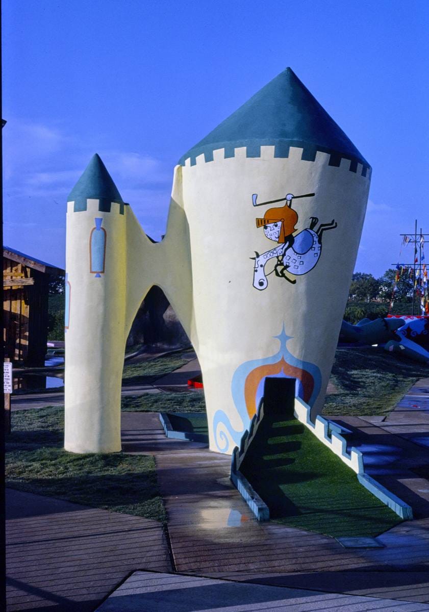 Historic Photo : 1986 Castle, Sir Goony mini golf, Chattanooga, Tennessee | Margolies | Roadside America Collection | Vintage Wall Art :