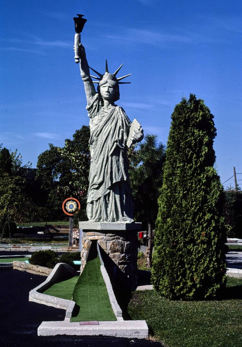 Historic Photo : 1984 Valleybrook miniature golf, Statue of Liberty, Route 202, Chadds Ford, Pennsylvania | Margolies | Roadside America Collection | Vintage Wall Art :