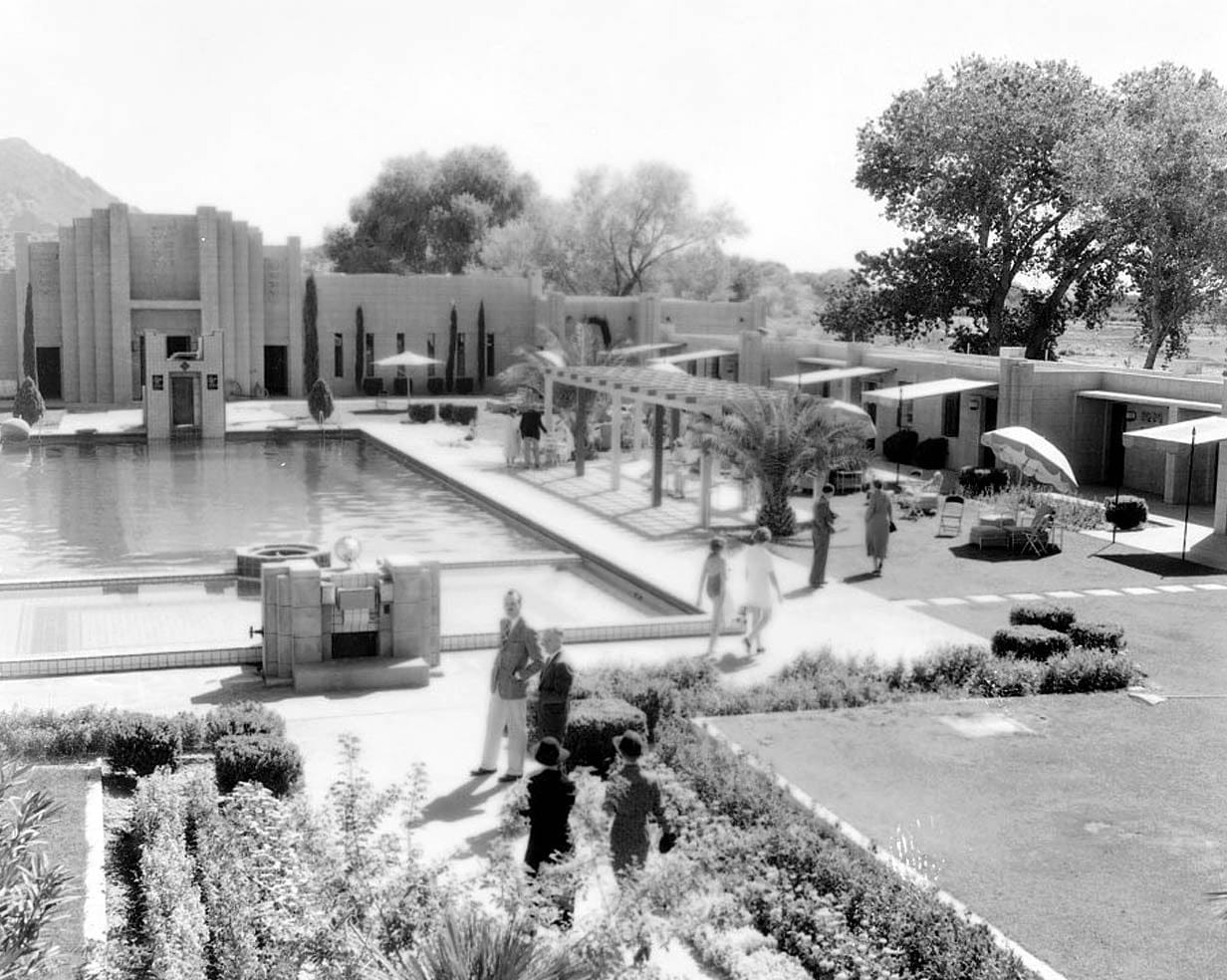 Historic Photo : Arizona Biltmore, Bathhouse & Cabanas, Northeast Corner, Twenty-fourth Street & Missouri Avenue, Phoenix, Maricopa County, AZ 9 Photograph