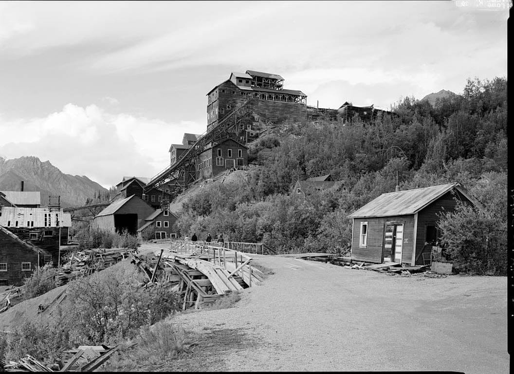 Historic Photo : Kennecott Copper Corporation, Concentration Mill, On Copper River & Northwestern Railroad, Kennicott, Valdez-Cordova Census Area, AK 9 Photograph