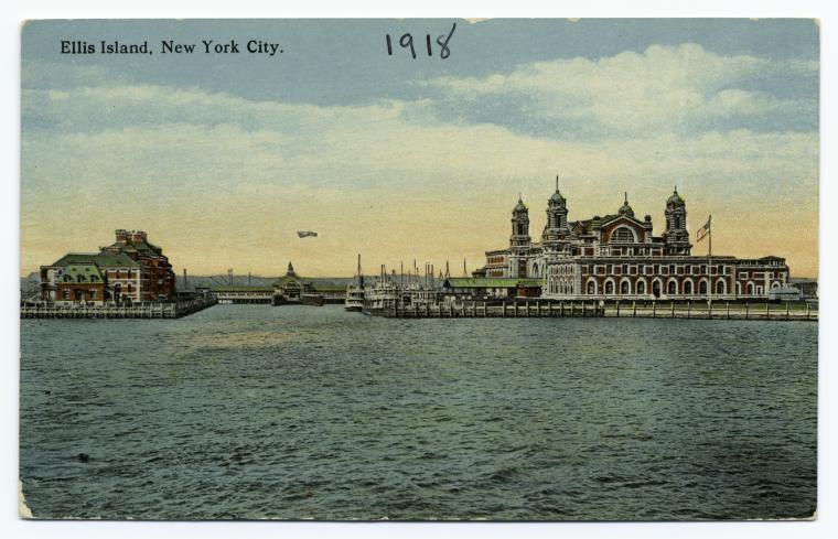 Art Print : Ellis Island, New York City, 1918 - Vintage Wall Art