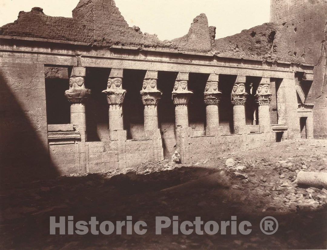 Art Print : Louis De Clercq, Philae, Cour IntÃ©rieure, Colonnade de l'Ouest, c.1860 - Vintage Wall Art