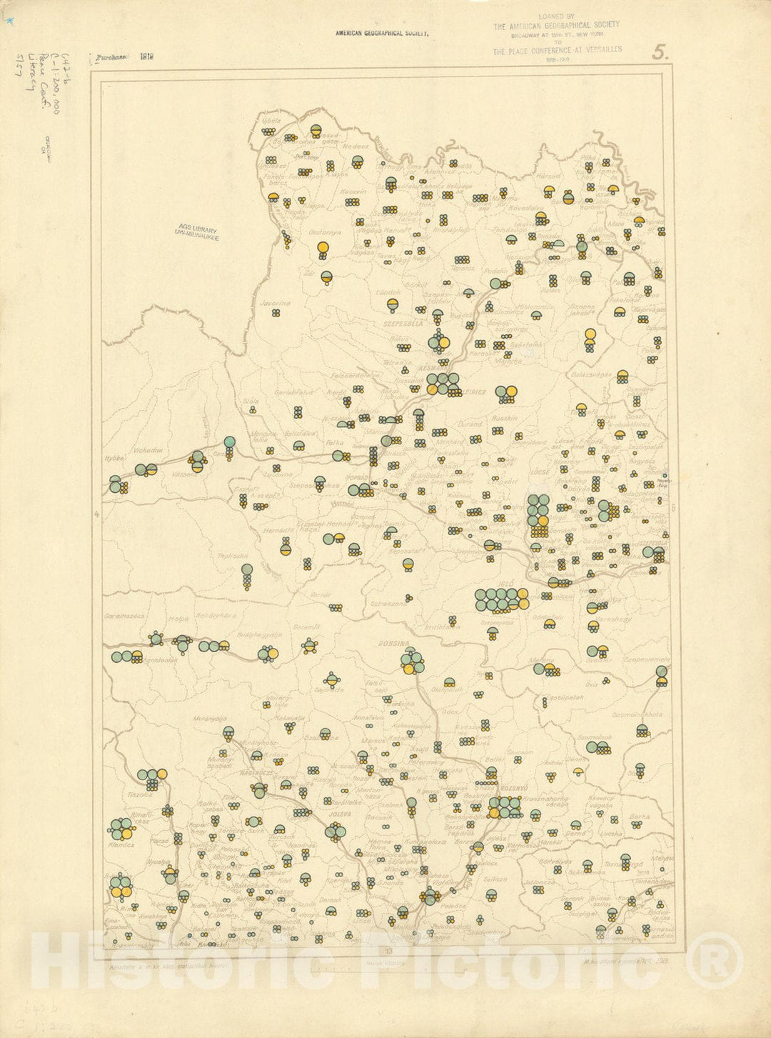 Historic Map : The Communes of Hungary showing the persons able to read and write 1918 45, Vintage Reproduction