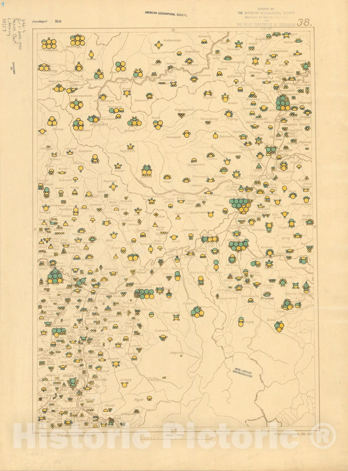 Historic Map : The Communes of Hungary showing the persons able to read and write 1918 30, Vintage Reproduction