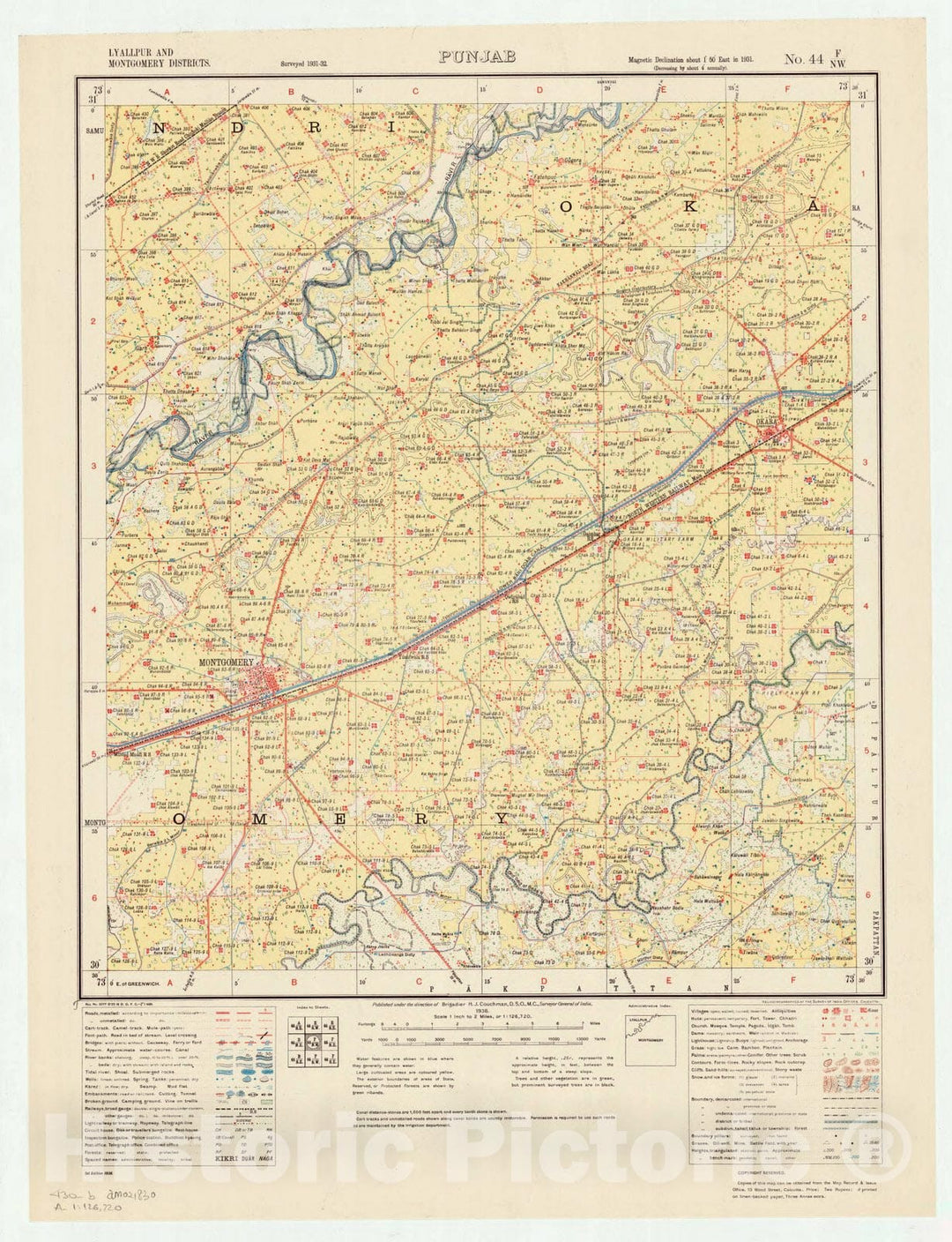 Map : Lyallpur, Punjab, India 1936, Lyallpur and Montgomery districts, Punjab. No. 44 F, Antique Vintage Reproduction