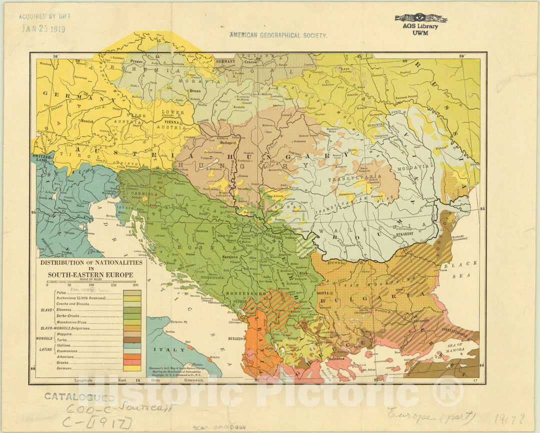 Map : Central Europe 1917, Distribution of nationalities in south-eastern Europe, Antique Vintage Reproduction