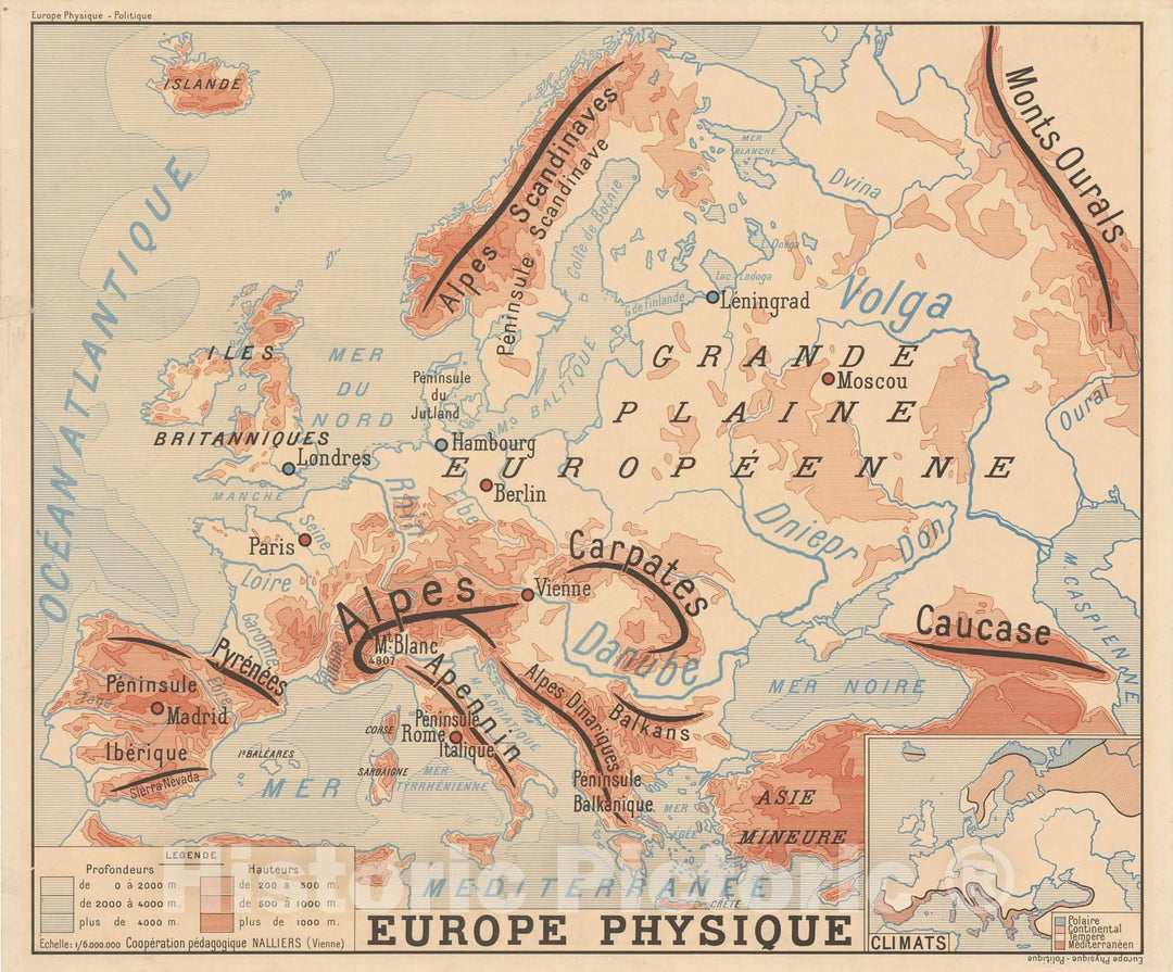 Historic Map : Europe Physique , Vintage Wall Art