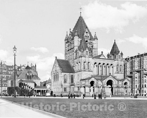 Historic Black & White Photo - Boston, Massachusetts - Trinity Church, 1915 -