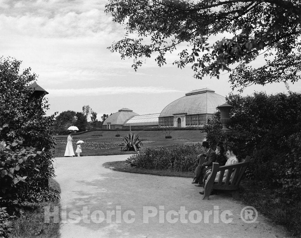 Chicago Historic Black & White Photo, Conservatory in Washington Park, c1904 -