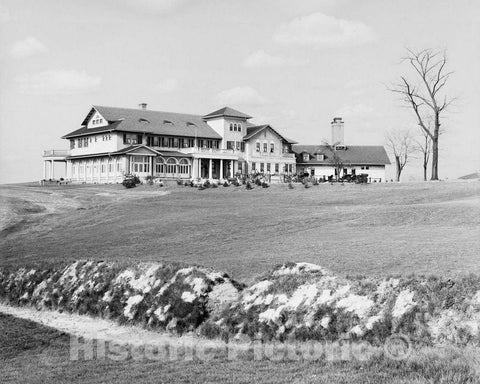 Historic Black & White Photo - Cincinnati, Ohio - Cincinnati Country Club, c1907 -