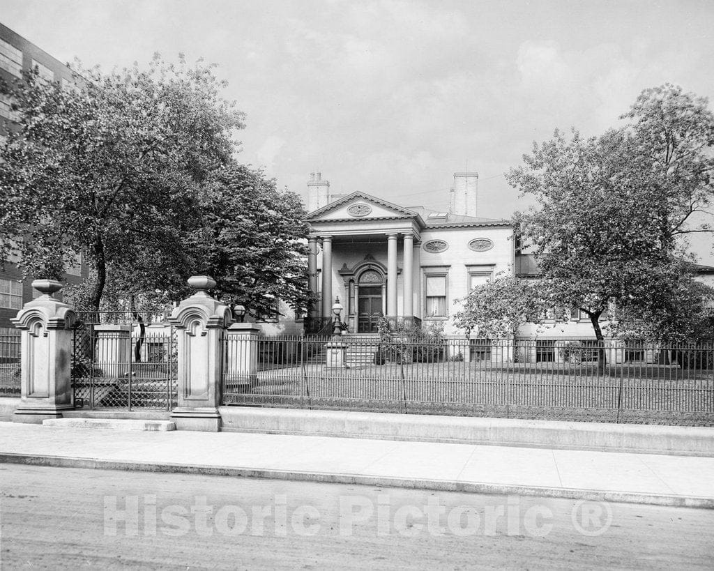 Historic Black & White Photo - Cincinnati, Ohio - The Taft House, c1903 -