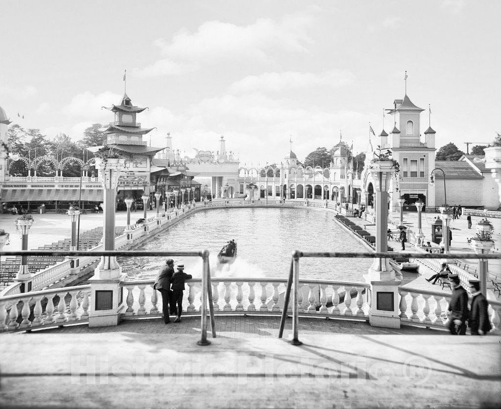 Cleveland Historic Black & White Photo, Luna Park, c1905 -