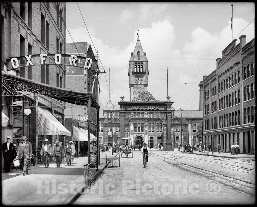 Denver Historic Black & White Photo, Looking Down Lower 17th Street to Union Station, c1906 -