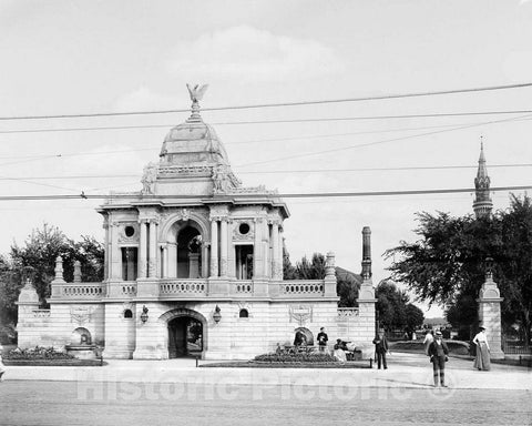 Historic Black & White Photo - Detroit, Michigan - Hurlbut Memorial Gate, c1895 -