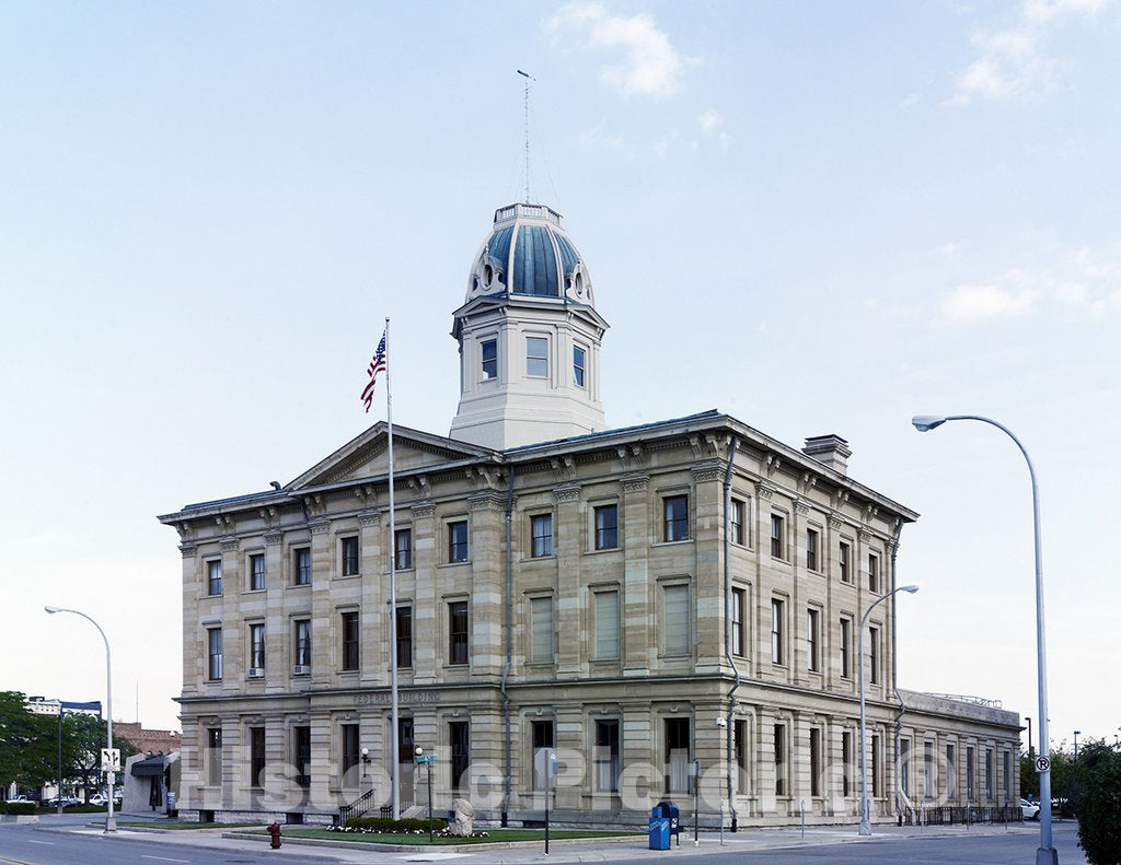 Port Huron, MI Photo - Oblique View, Federal Building and U.S. Courthouse, Port Huron, Michigan