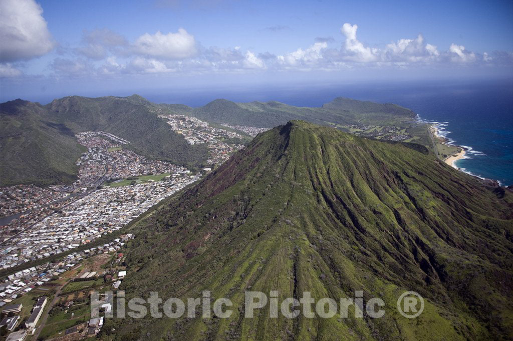 Honolulu, HI Photo - Aerial View of Honolulu, Hawaii