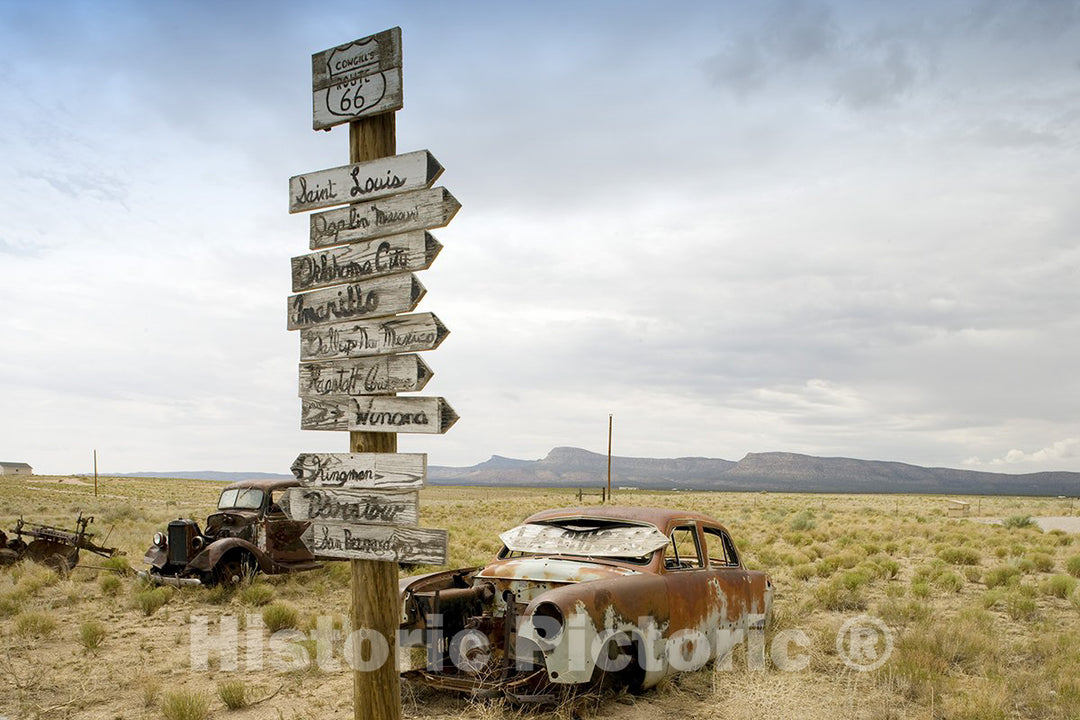 Route 66, AZ Photo - Abandoned Cars, Route 66, Arizona