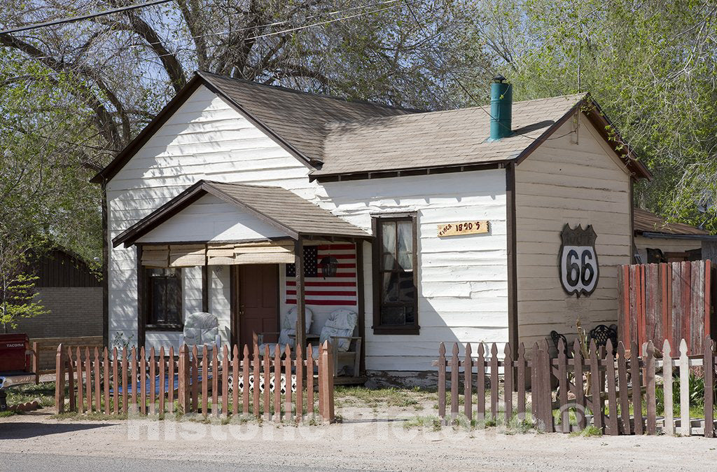 Seligman, AZ Photo - House, Route 66, Seligman, Arizona