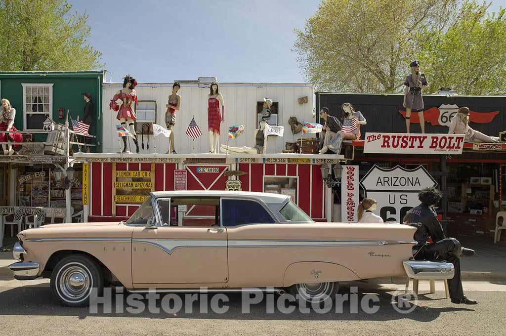 Seligman, AZ Photo - Rusty Bolt Store, Seligman, Arizona