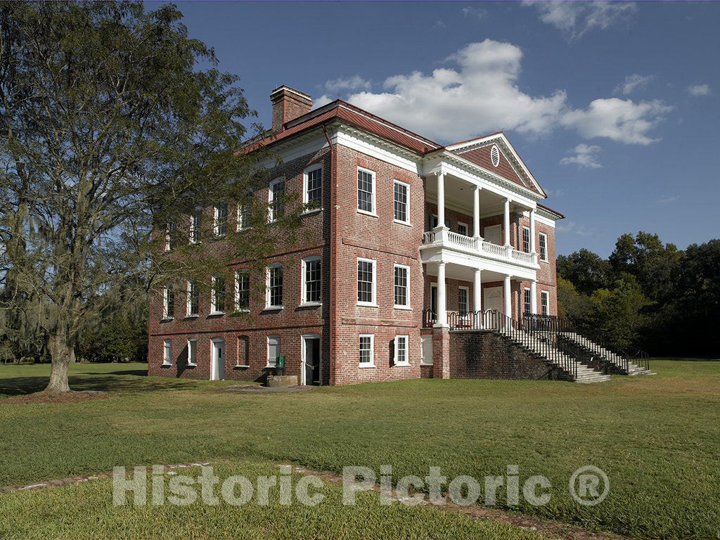 Charleston, SC Photo - Drayton Hall Plantation, Charleston, South Carolina