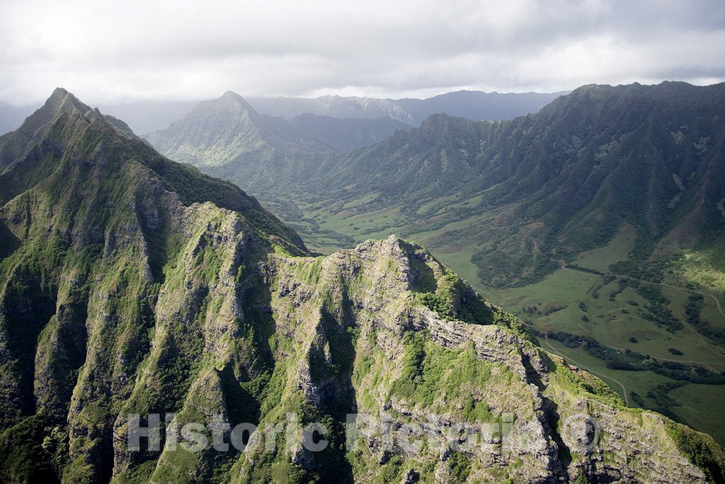 Hawaii Photo - Aerial View of Peaks and Valleys, Hawaii