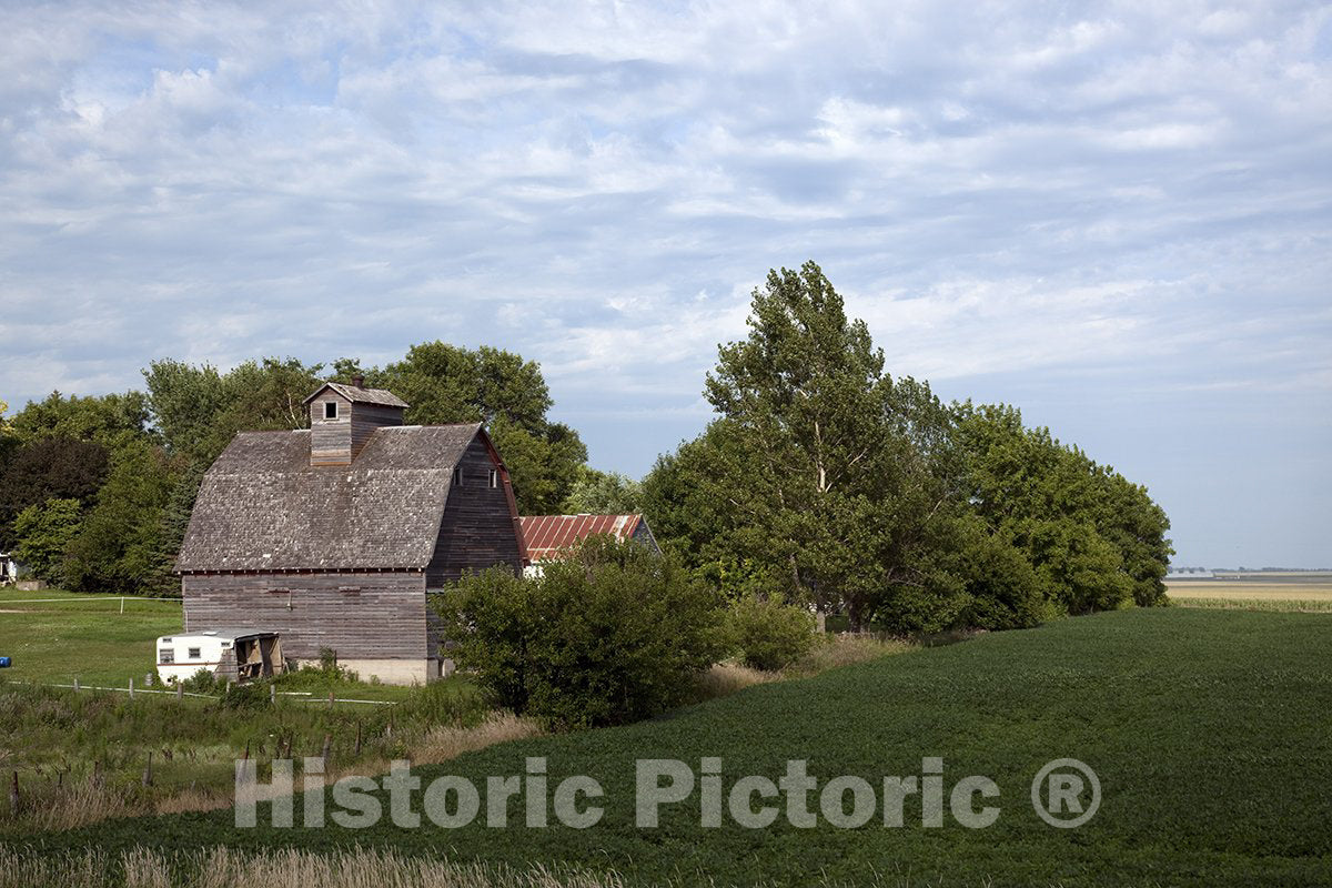 Saint Joseph, MO Photo - Barn Near St. Joseph, Missouri