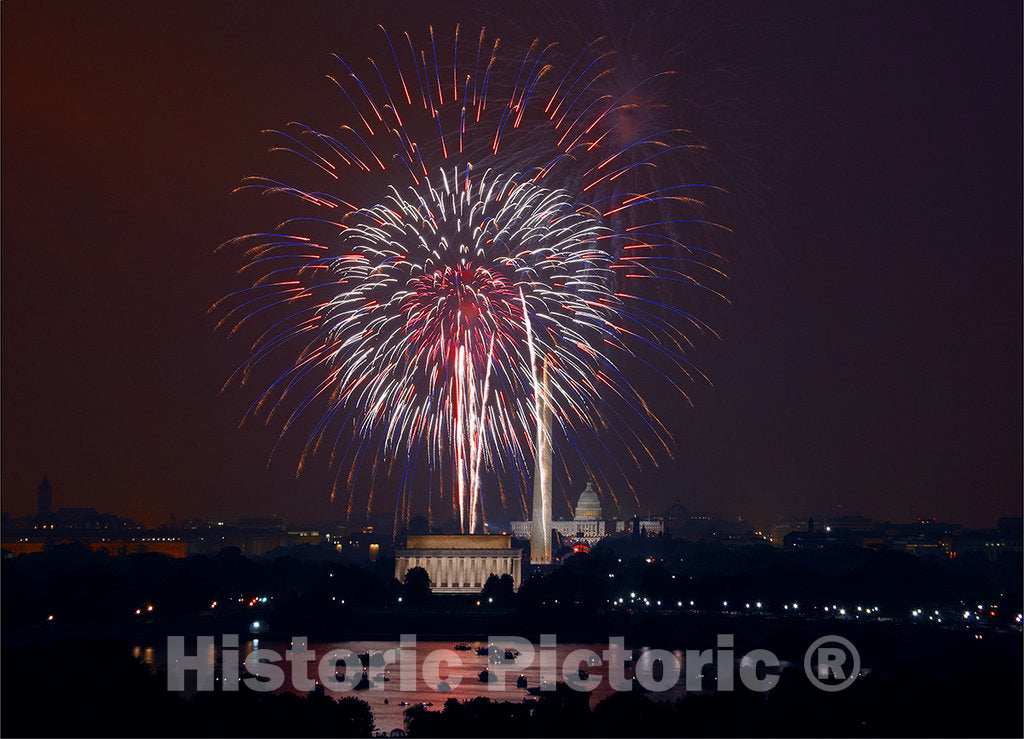 Washington, D.C. Photo - July 4th Fireworks, Washington, D.C.