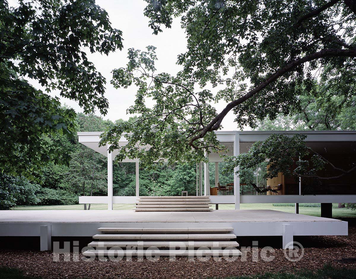 Plano, IL Photo - Farnsworth House, Plano, Illinois