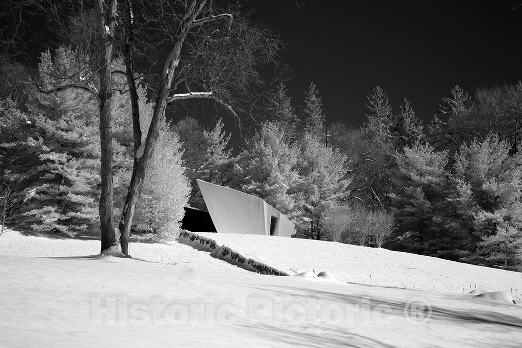 New Canaan, CT Photo - Philip Johnson's Ghost House