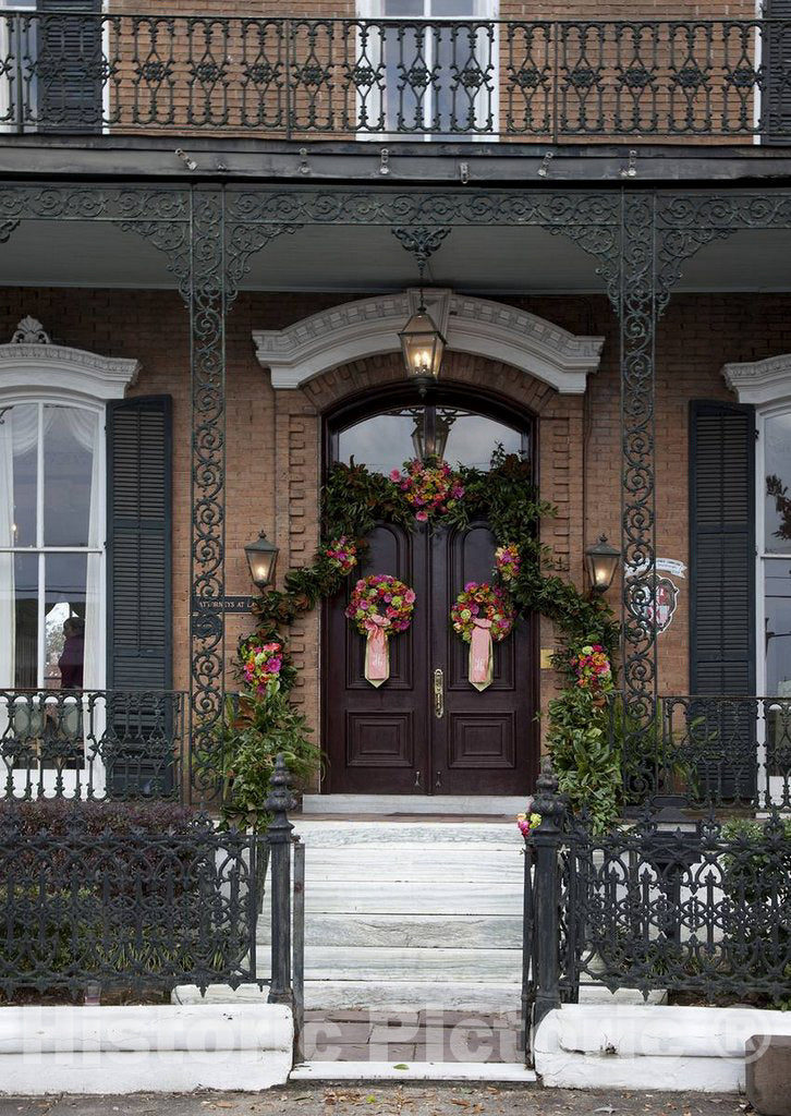 Photo - House All Dressed up for a Southern Wedding, Mobile, Alabama- Fine Art Photo Reporduction