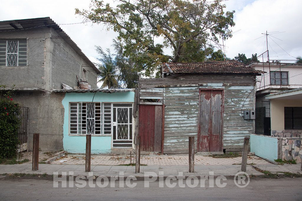 Photo - Small Houses Near The Entrance of The Ernest Hemingway House in Havana, Cuba- Fine Art Photo Reporduction