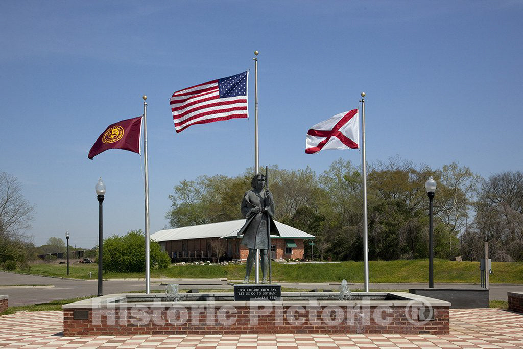 Dothan, AL Photo - Joseph Monument, Dothan, Alabama