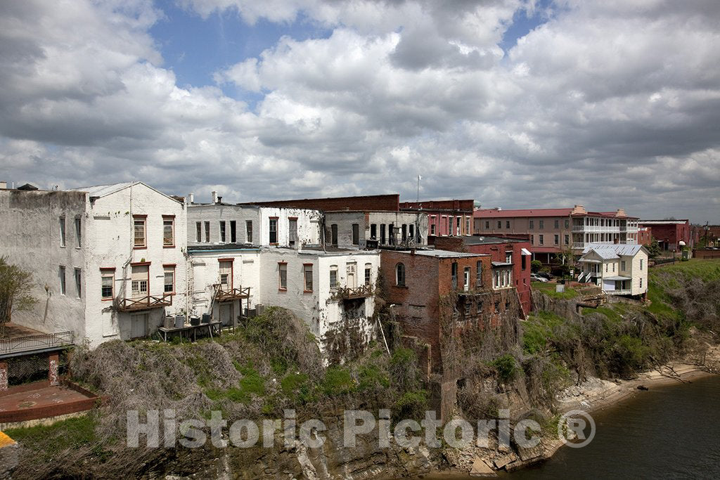 Selma, AL Photo - Views of Selma, Alabama from The Edmund Pettus Bridge.