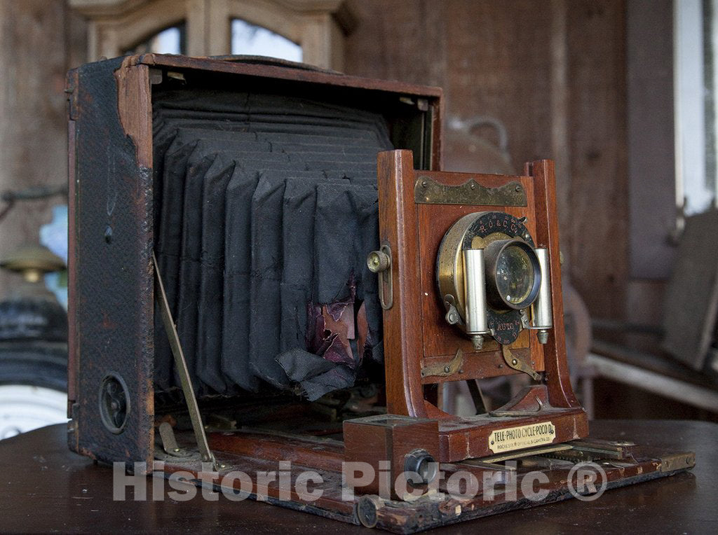 Cordova, AL Photo - Camera Thought to be Owned by Renowned Photographer Frances Benjamin Johnston