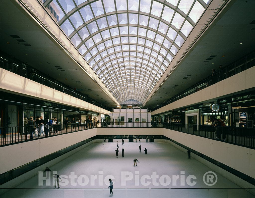 Houston, TX Photo - Galleria ice Rink, Houston, Texas