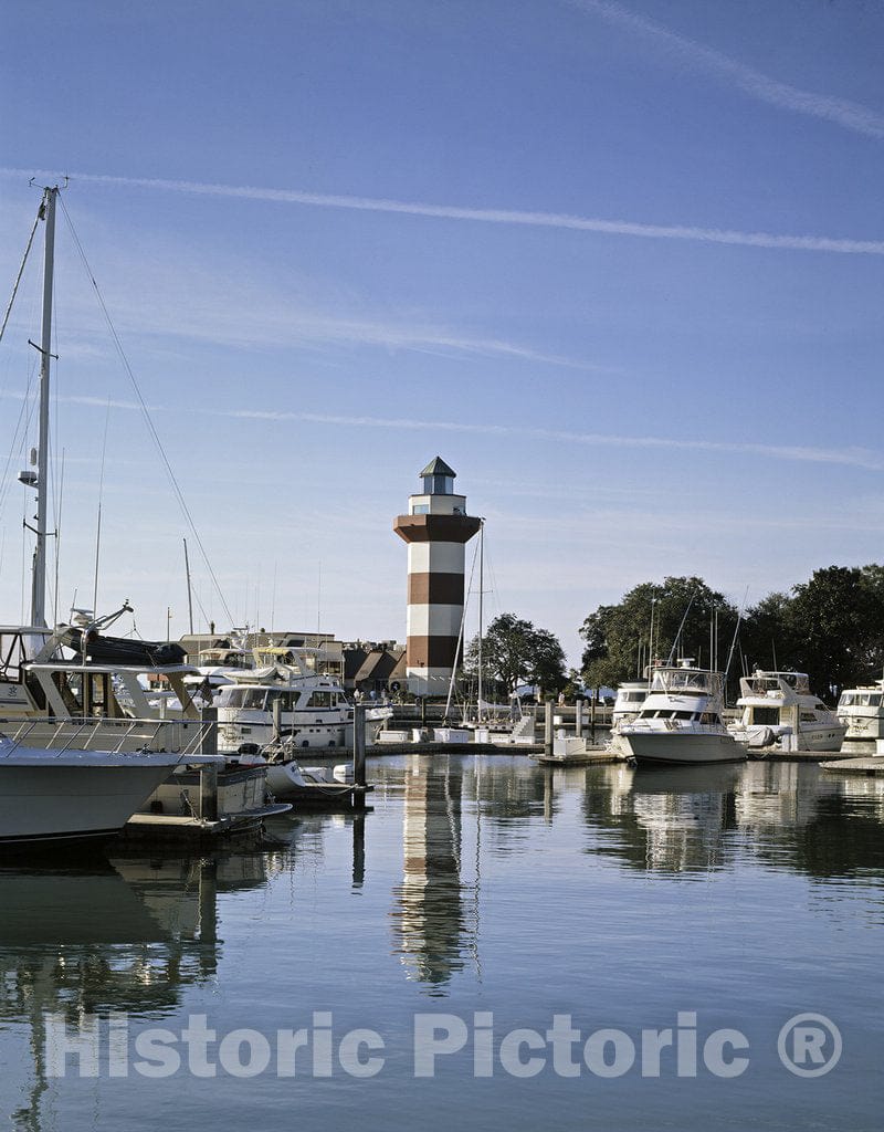 Hilton Head, SC Photo - Harbour Town Light, Hilton Head, South Carolina