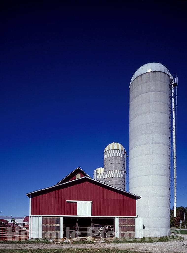 Institute, WI Photo - Typically Tidy Wisconsin barn in Door County, Wisconsin