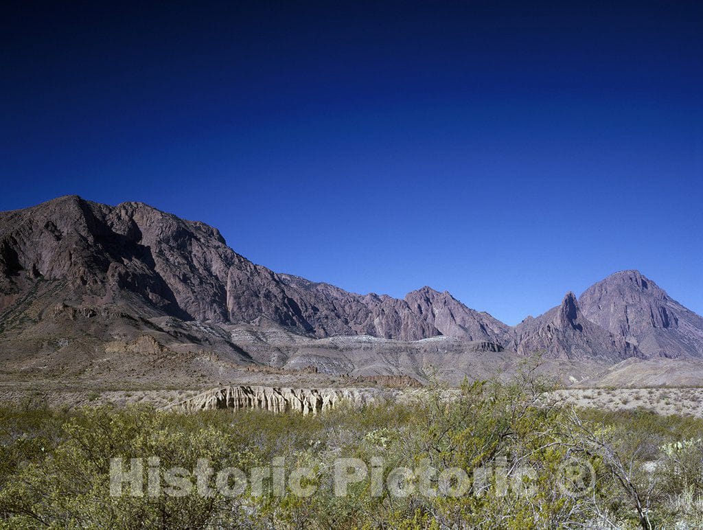 Big Bend National Park, TX Photo - in Big Bend National Park, Texas, The Chisos Mountains jut Out of The Harsh Chihauhuan Desert