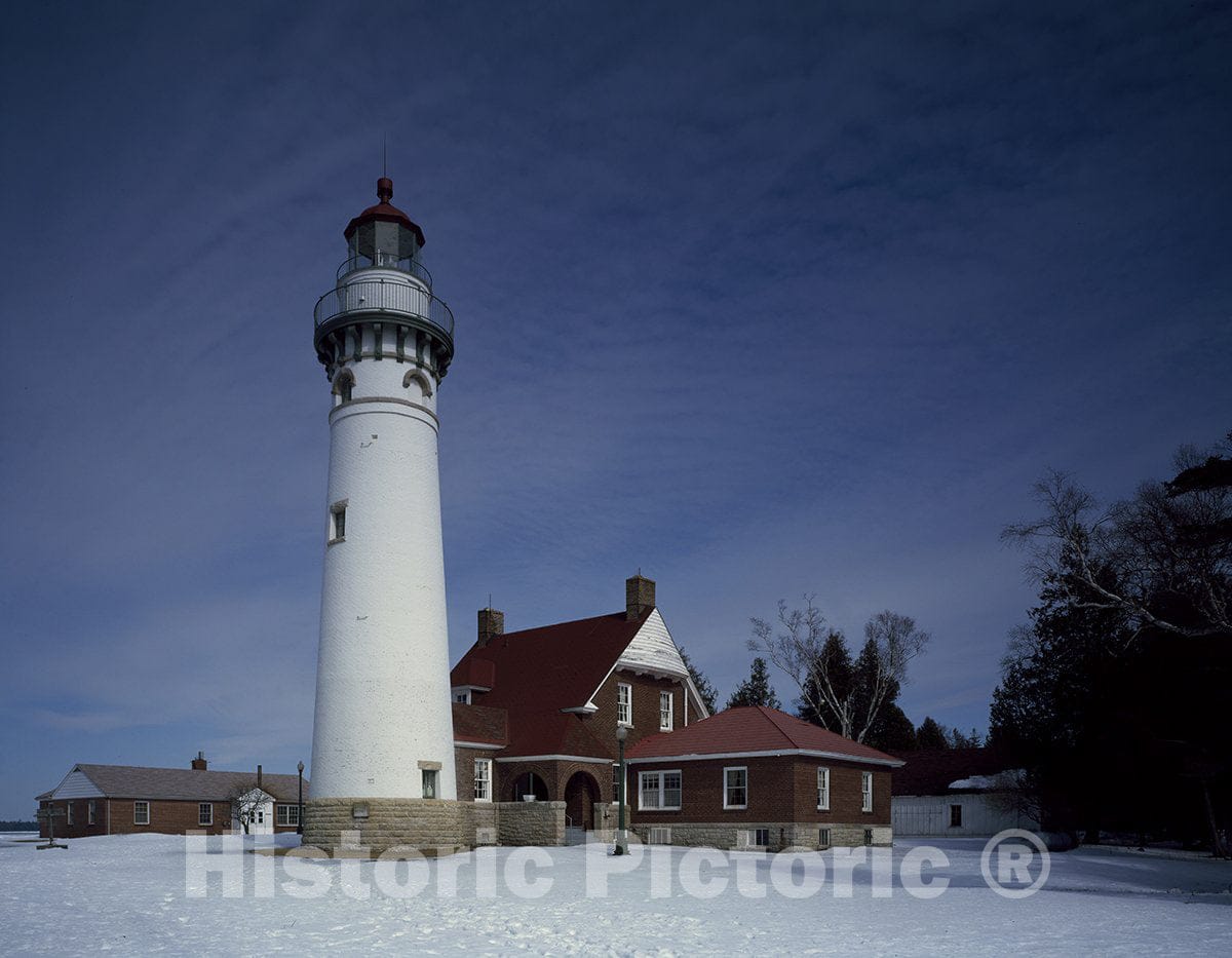 Gulliver, MI Photo - Seul Choix Point Lighthouse on Michigan's Upper Peninsula-